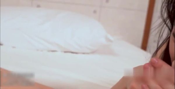 【诱人的乡下姑娘】-韩国三级-中文字幕