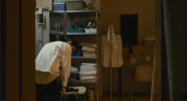 【养杀人鬼的女人】-日本三级-中文字幕