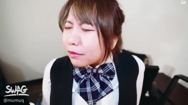 mumuq_办公室四脚兽传说_痴汉课长猥琐中出纯情小职员